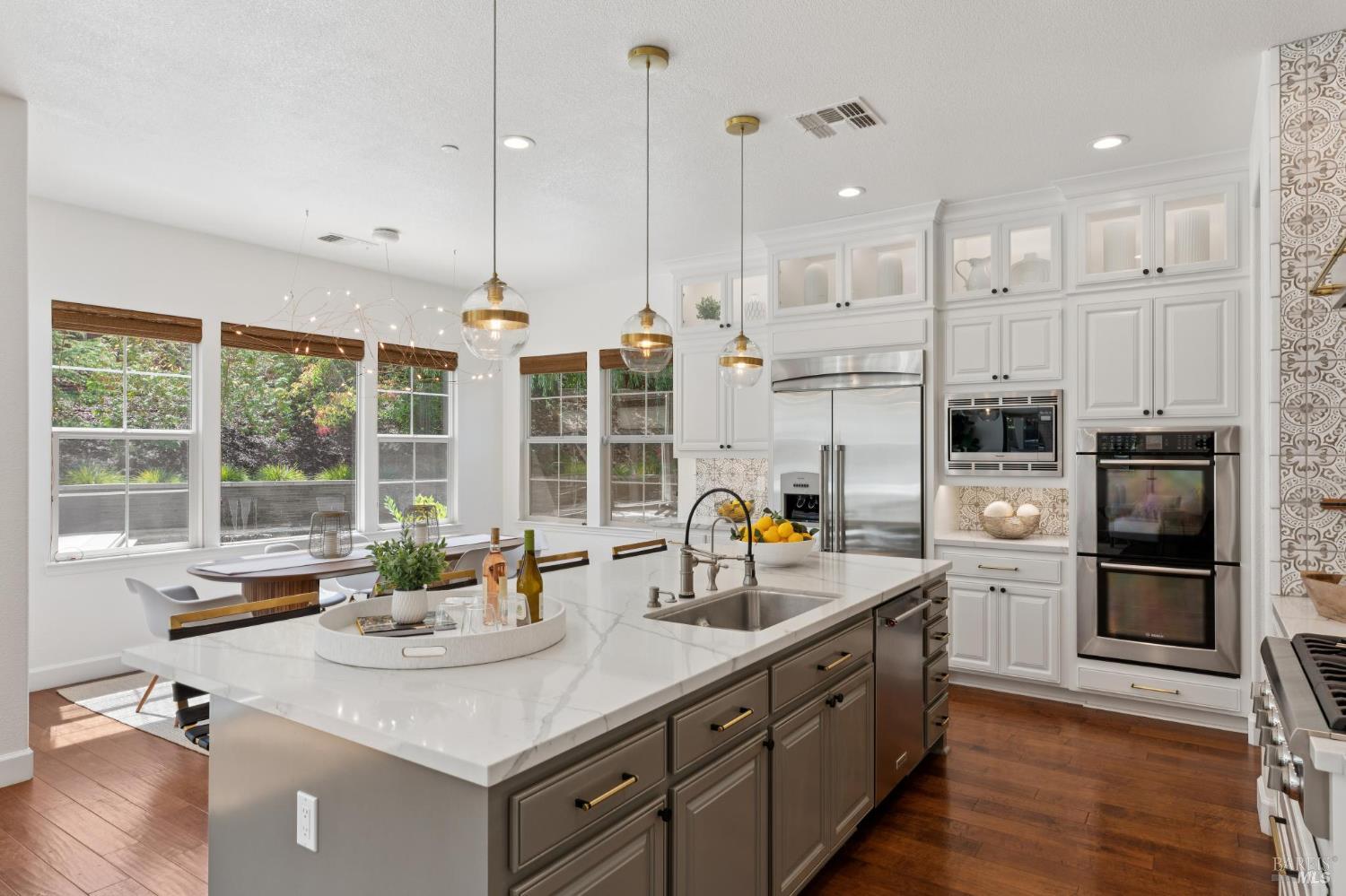 Detail Gallery Image 28 of 96 For 3747 Beartooth Ln, Napa,  CA 94558 - 4 Beds | 3 Baths