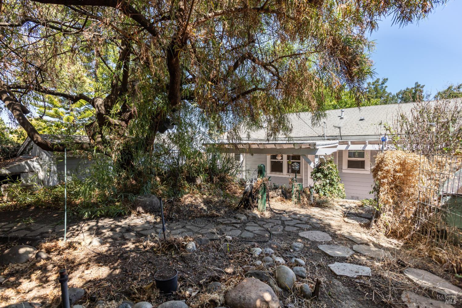 Detail Gallery Image 28 of 32 For 127 Hill Dr, Vallejo,  CA 94590 - 3 Beds | 1 Baths