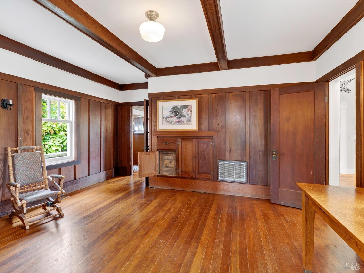 Detail Gallery Image 10 of 31 For 45060 Covelo St, Mendocino,  CA 95460 - 3 Beds | 1 Baths
