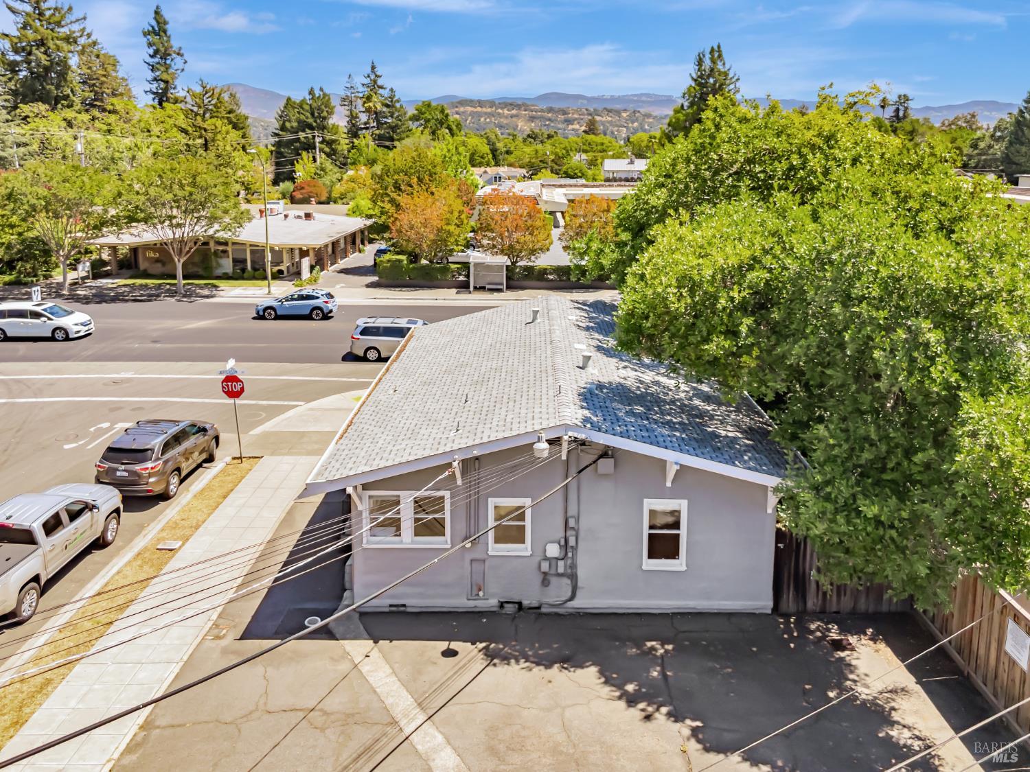 Detail Gallery Image 25 of 64 For 1335 D St, Napa,  CA 94559 - – Beds | – Baths