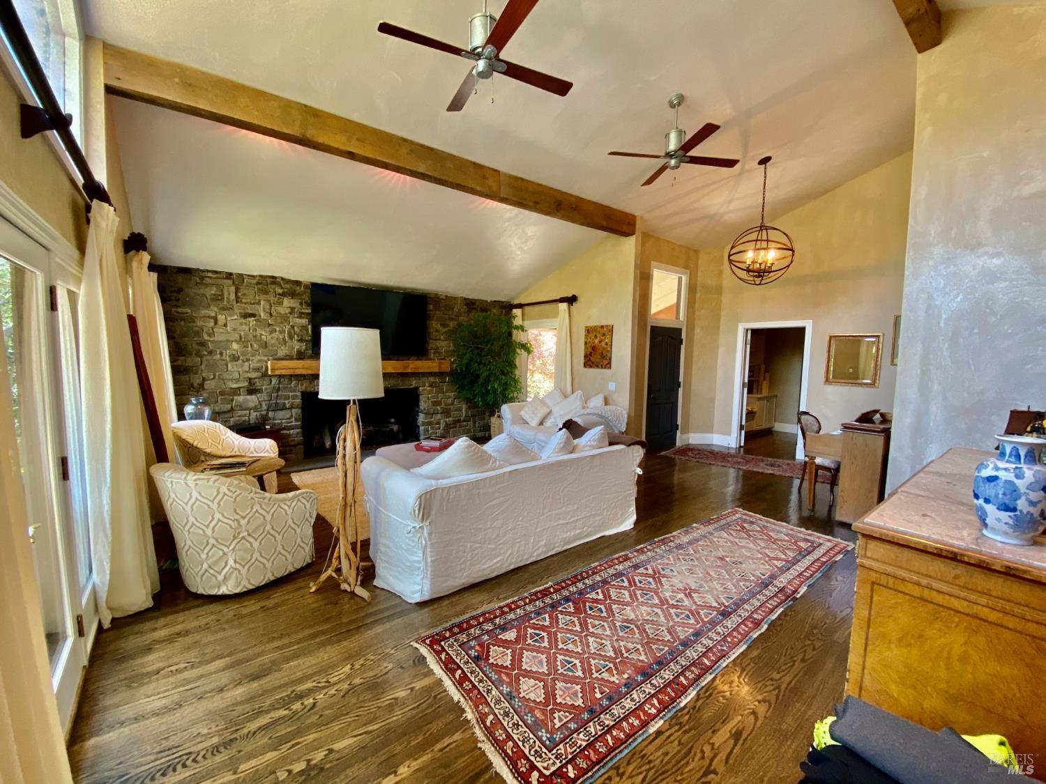 Detail Gallery Image 6 of 81 For 3594 Silverado Trl, Saint Helena,  CA 94574 - 5 Beds | 5/1 Baths