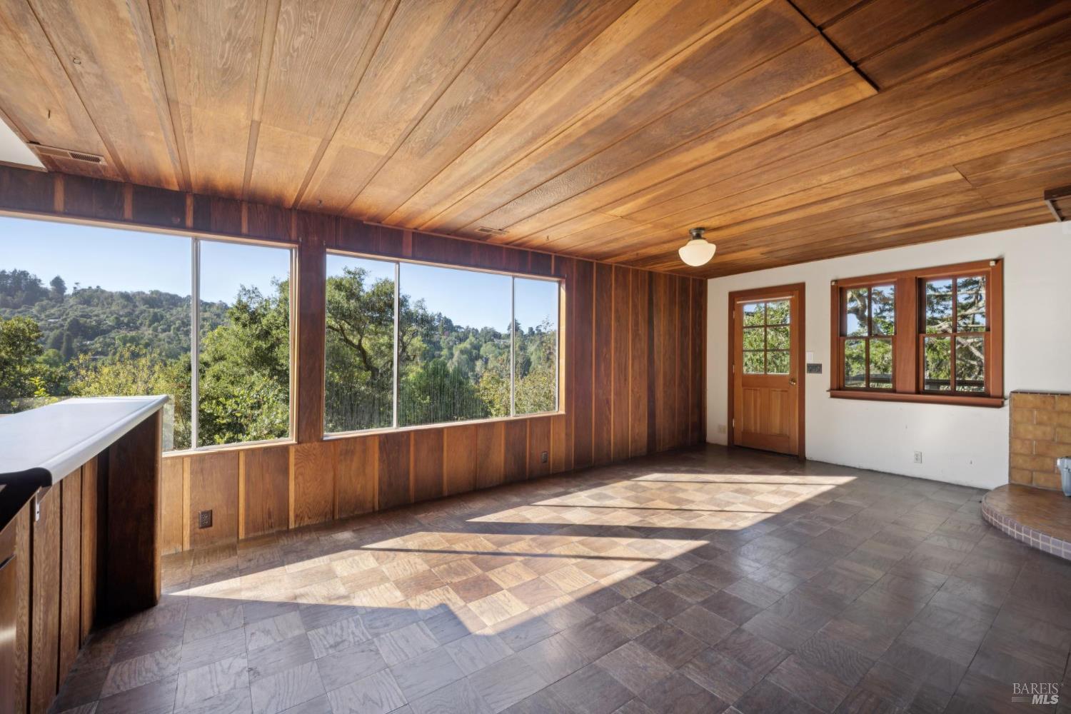 Detail Gallery Image 78 of 89 For 50 Dundee Way, Inverness,  CA 94937 - 6 Beds | 2/1 Baths
