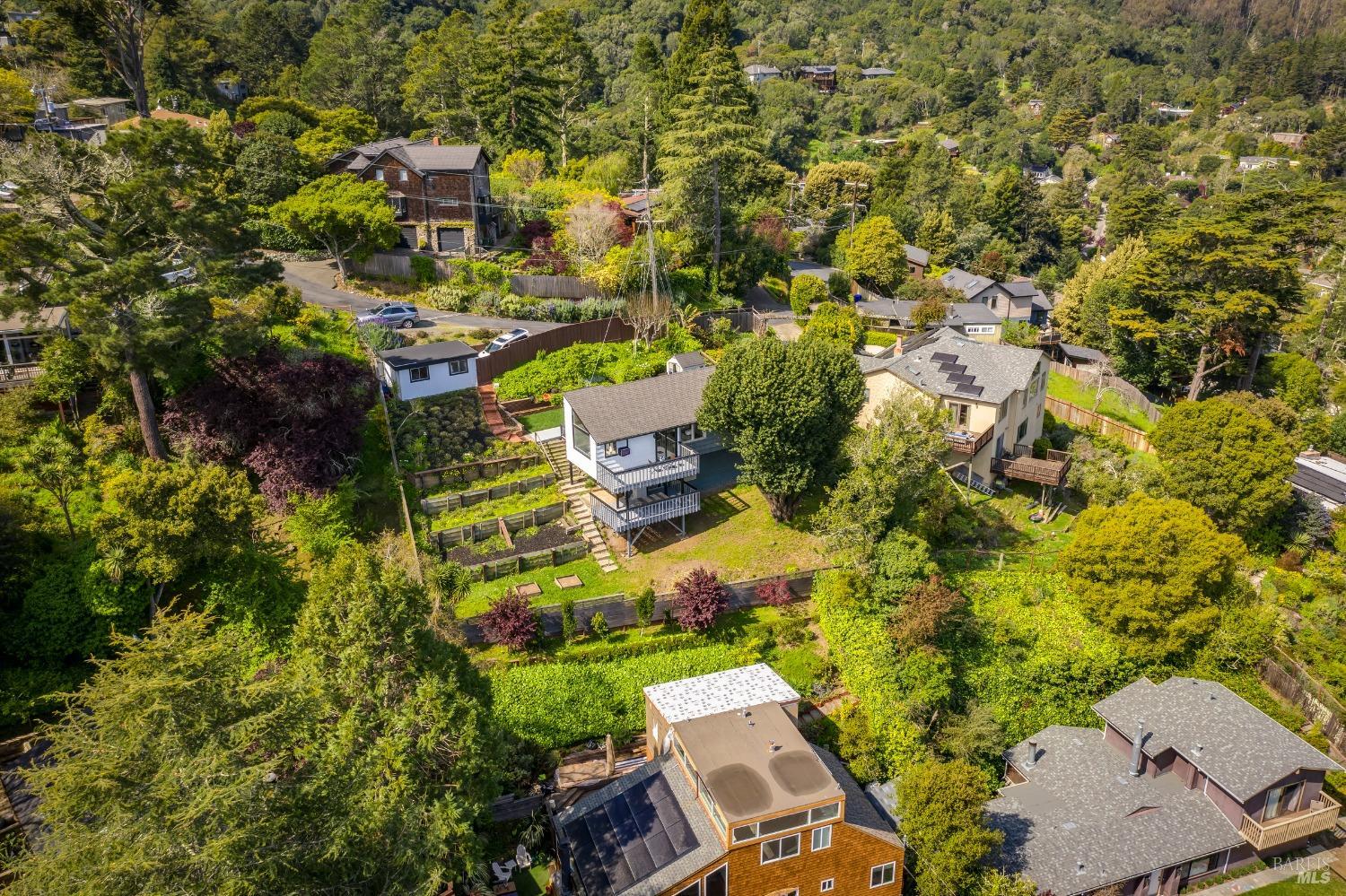Detail Gallery Image 66 of 74 For 711 Alta Vista Rd, Mill Valley,  CA 94941 - 4 Beds | 2 Baths
