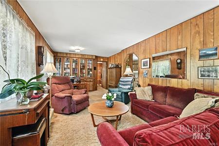 Detail Gallery Image 13 of 39 For 24019 Hilderbrand Dr, Middletown,  CA 95461 - 6 Beds | 5/1 Baths