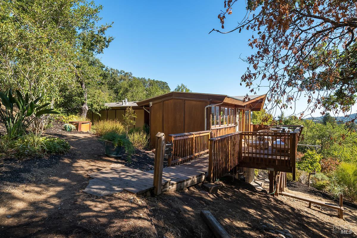 Detail Gallery Image 38 of 52 For 12 Indian Rd, San Rafael,  CA 94903 - 3 Beds | 1 Baths