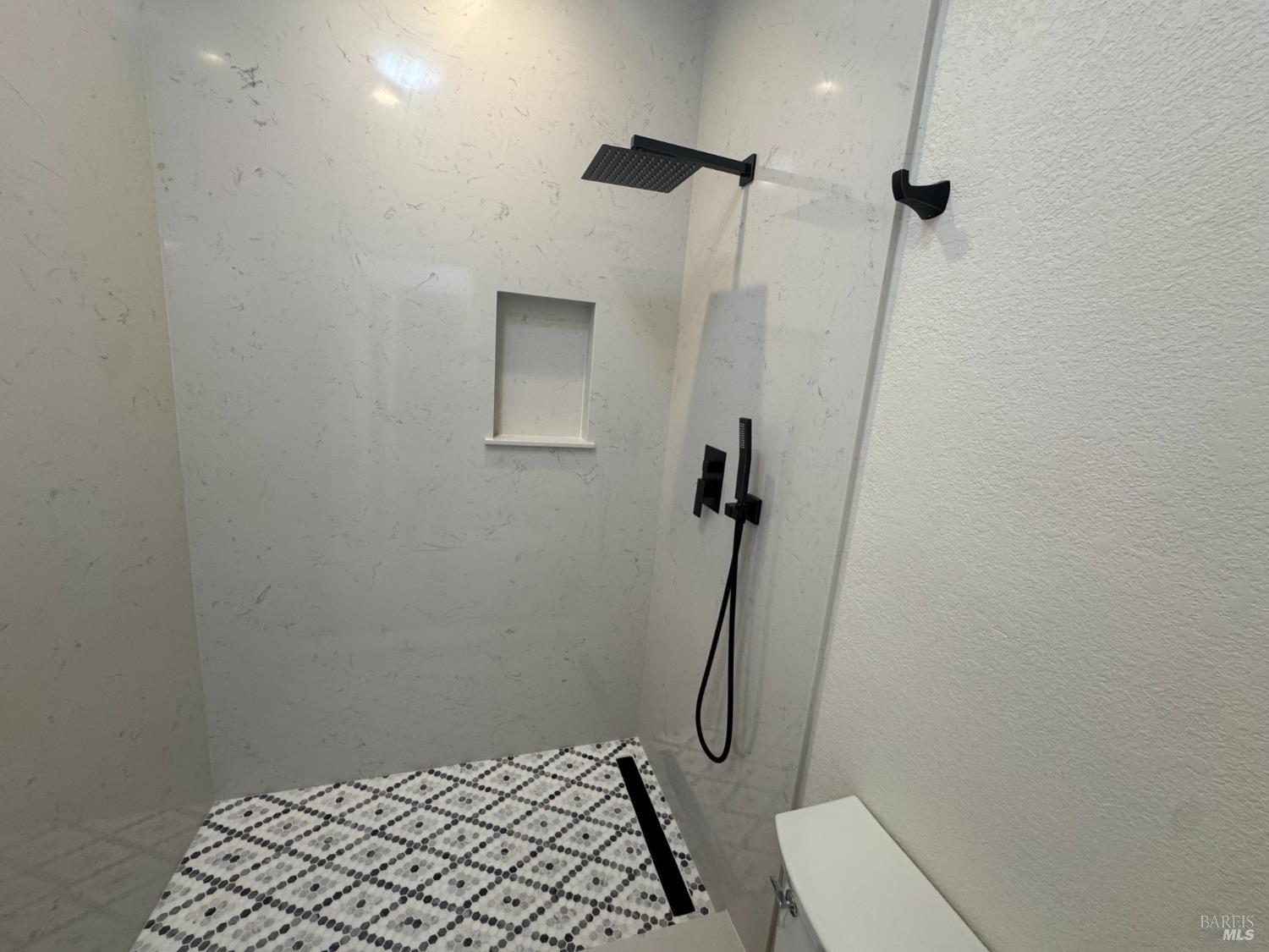 Detail Gallery Image 16 of 50 For 107 St Michael Ct, Cloverdale,  CA 95425 - 3 Beds | 2 Baths
