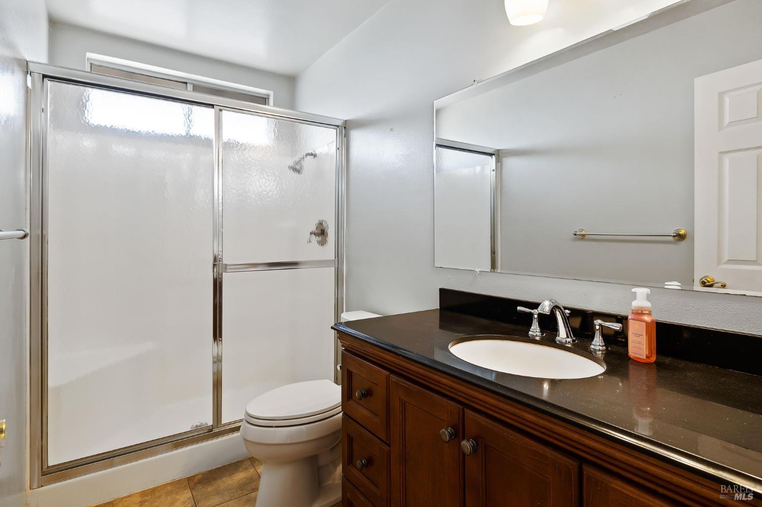Detail Gallery Image 25 of 58 For 132 Chelsea Hills Dr, Benicia,  CA 94510 - 3 Beds | 2 Baths