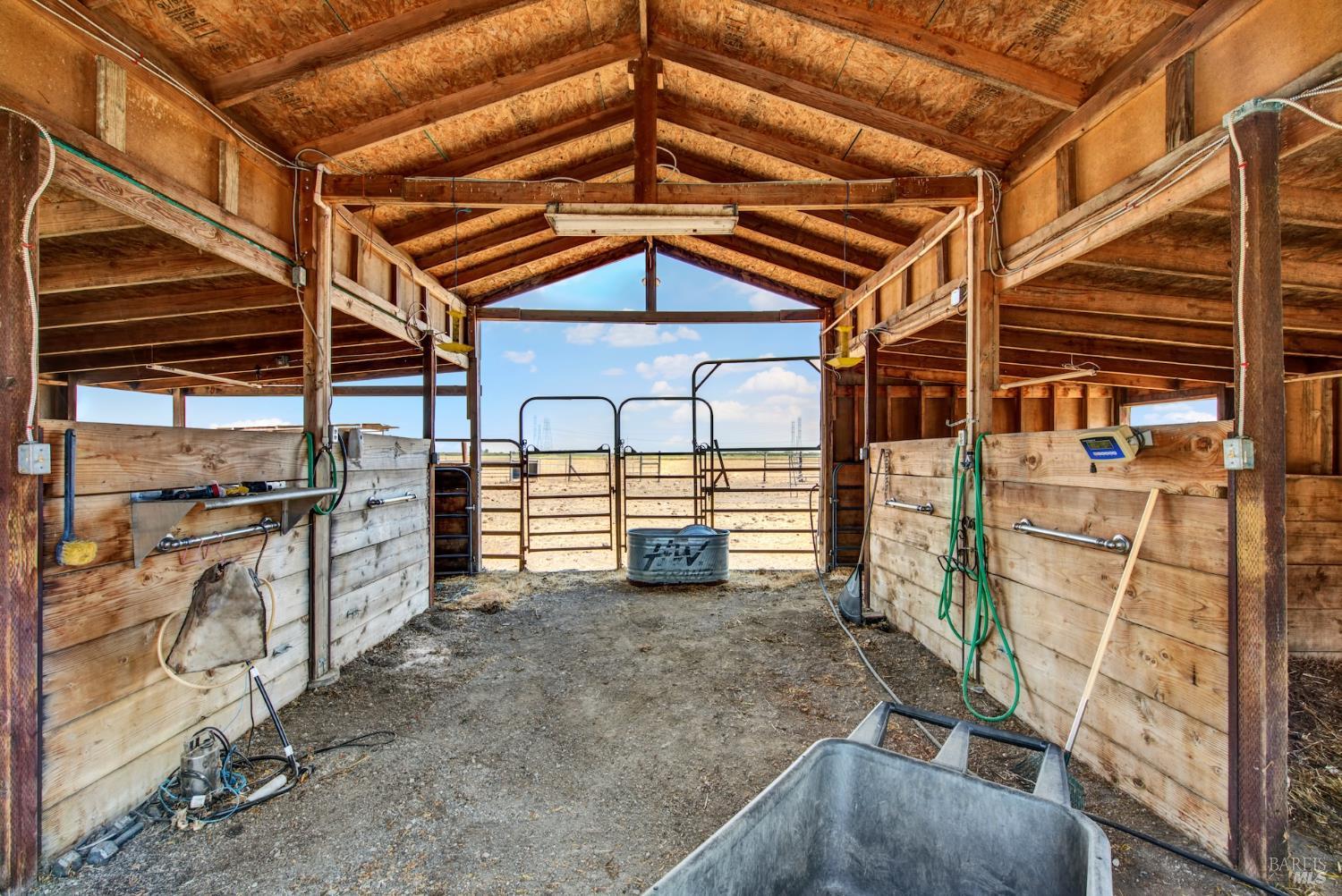 Detail Gallery Image 34 of 46 For 8498 Freedom Ln, Winters,  CA 95694 - 3 Beds | 2 Baths