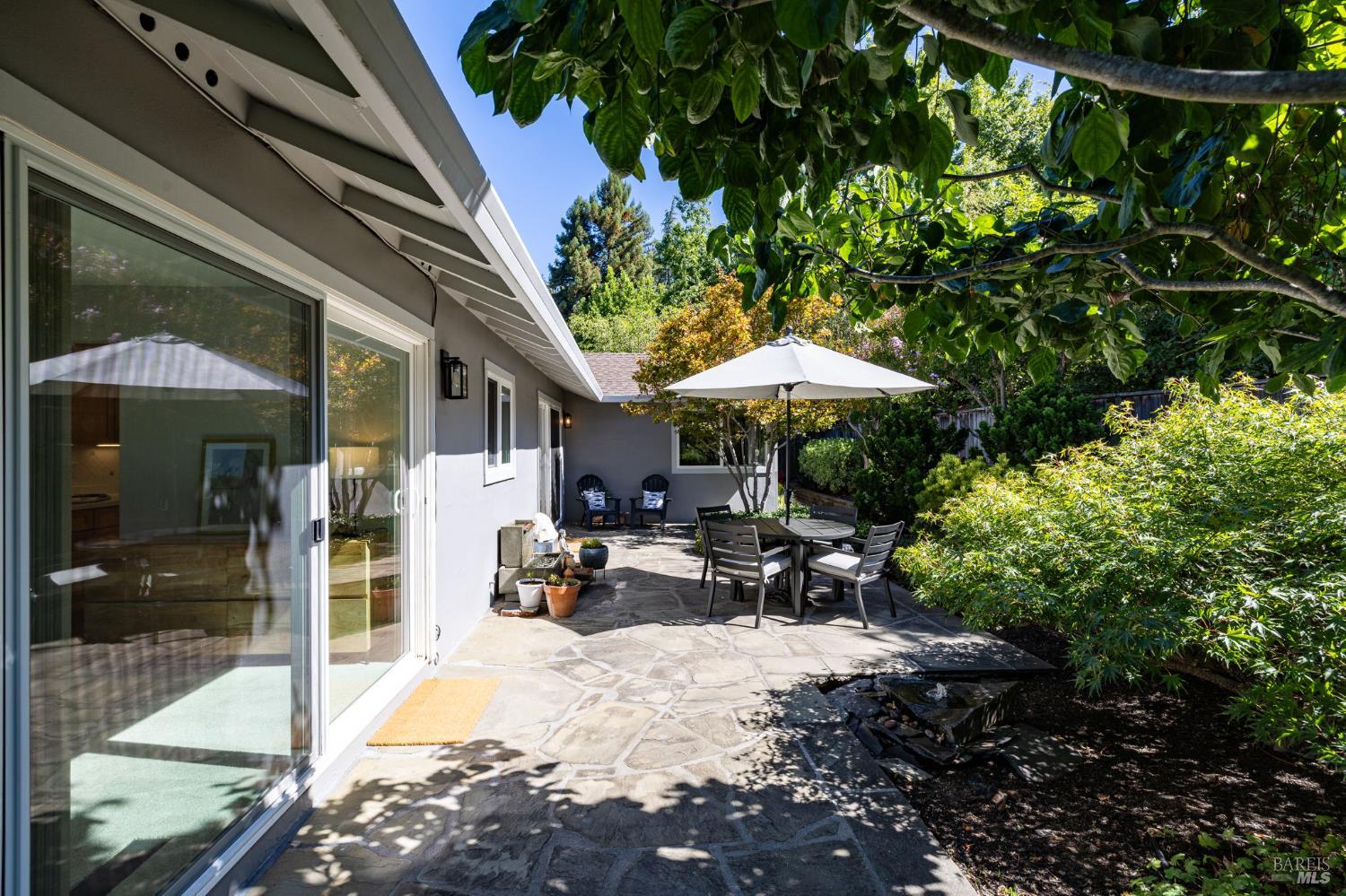 Detail Gallery Image 41 of 61 For 6 Pin Oak Pl, Santa Rosa,  CA 95409 - 2 Beds | 2 Baths