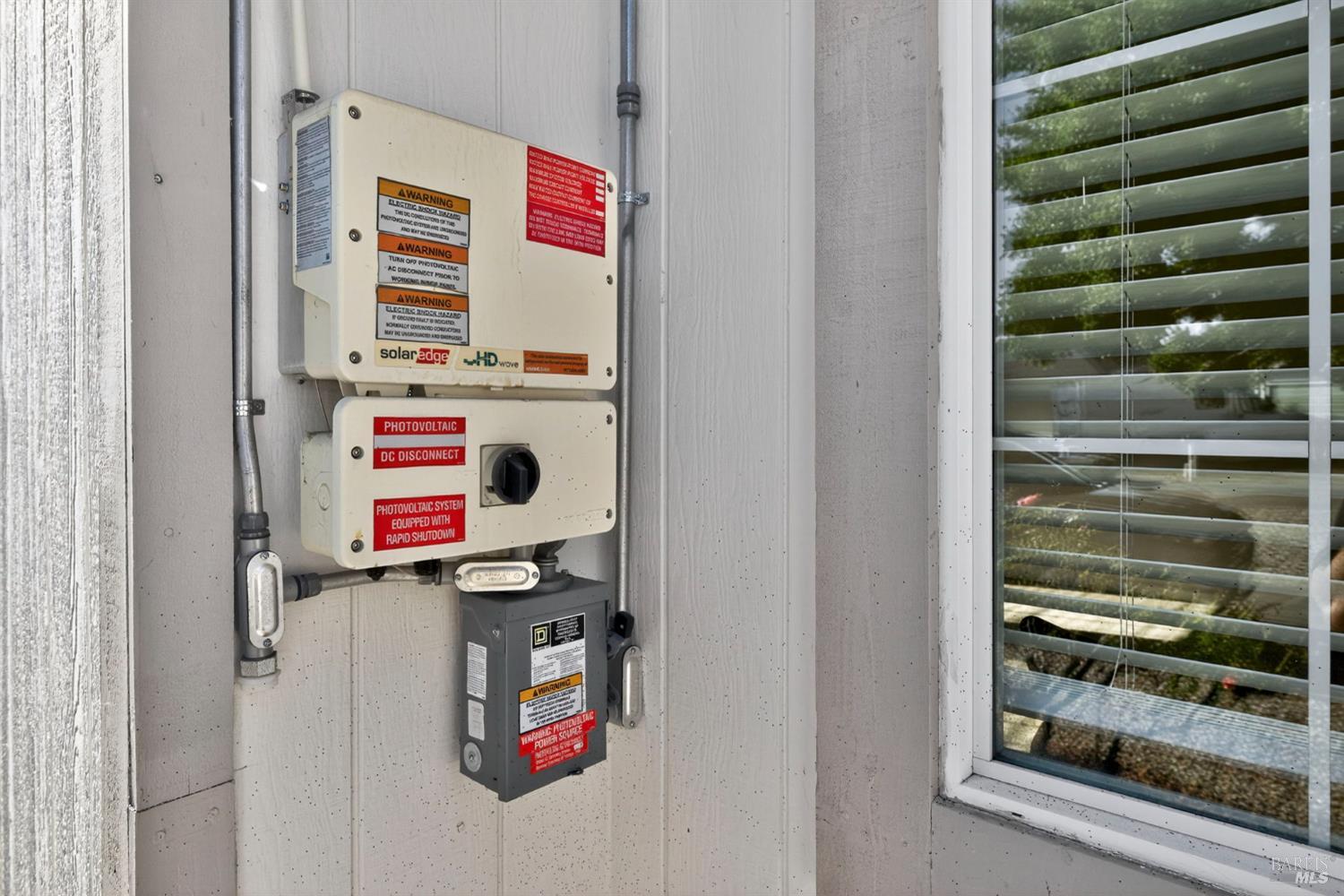 Detail Gallery Image 33 of 46 For 7134 Carillon Ct, Rohnert Park,  CA 94928 - 5 Beds | 2/1 Baths