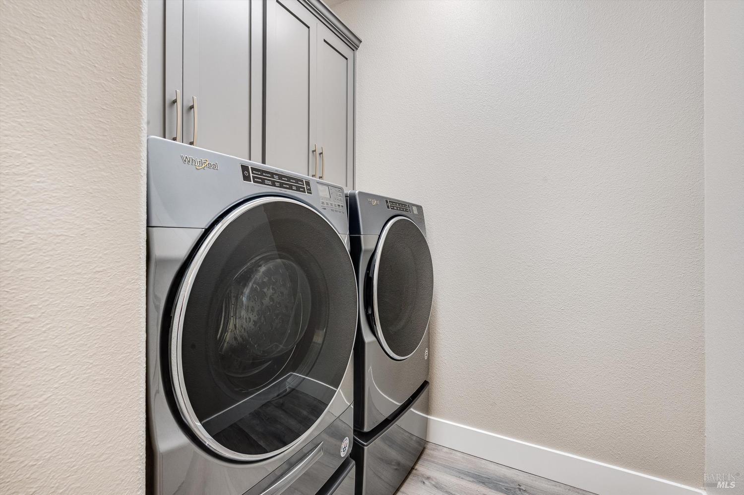 Detail Gallery Image 35 of 45 For 5646 Kameron Pl, Rohnert Park,  CA 94928 - 3 Beds | 2/1 Baths