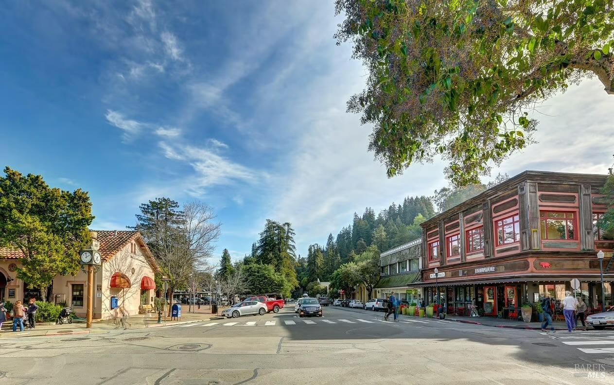 Detail Gallery Image 67 of 74 For 711 Alta Vista Rd, Mill Valley,  CA 94941 - 4 Beds | 2 Baths
