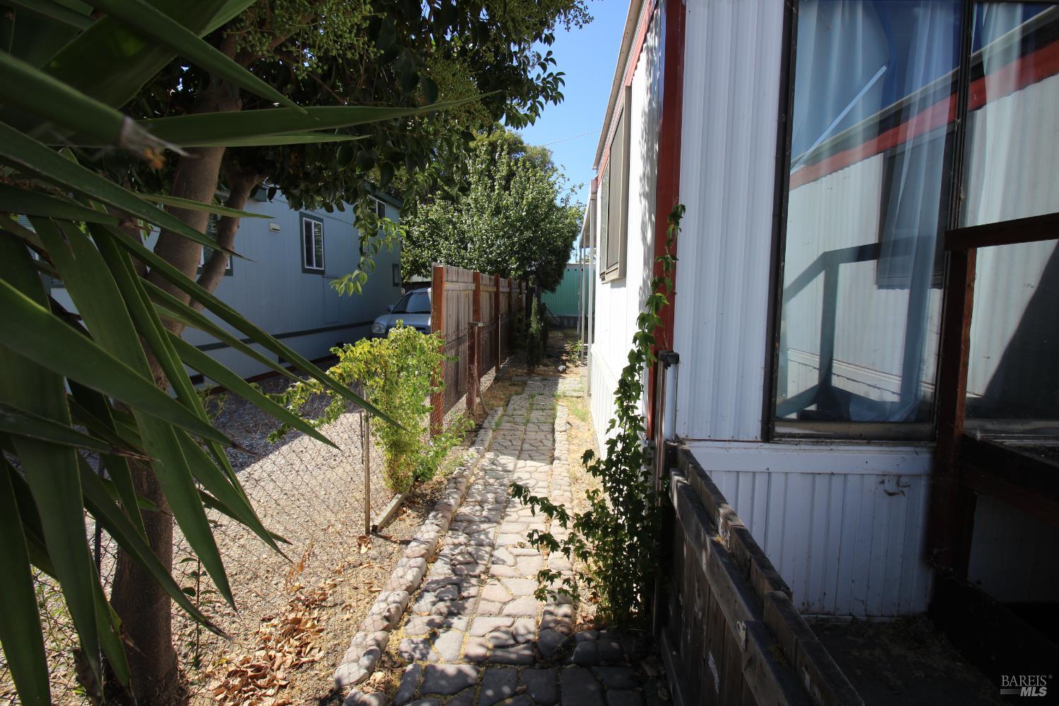 Detail Gallery Image 16 of 20 For 50 River Rd, Rio Vista,  CA 94571 - 1 Beds | 1 Baths