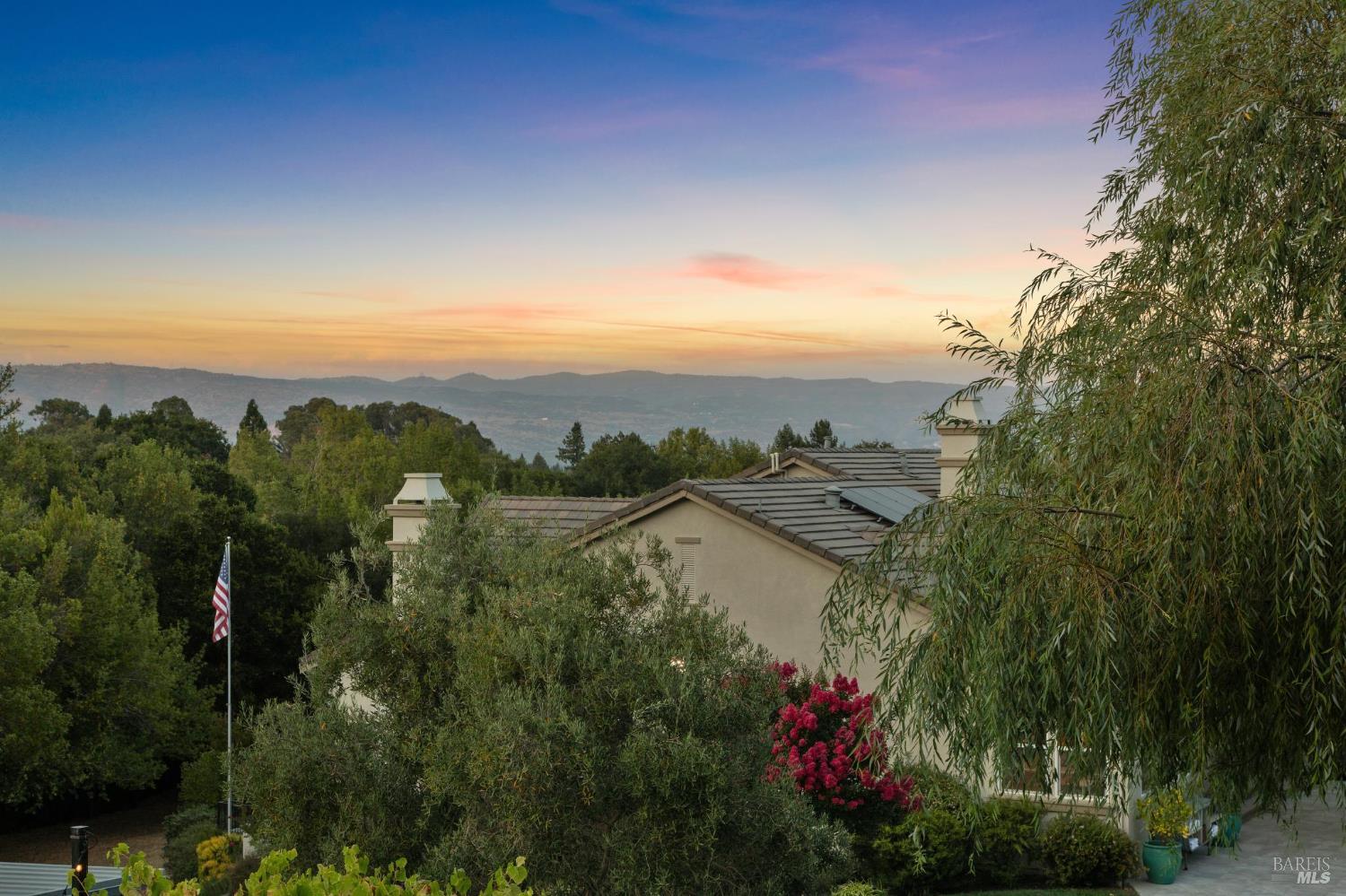 Detail Gallery Image 78 of 96 For 3747 Beartooth Ln, Napa,  CA 94558 - 4 Beds | 3 Baths