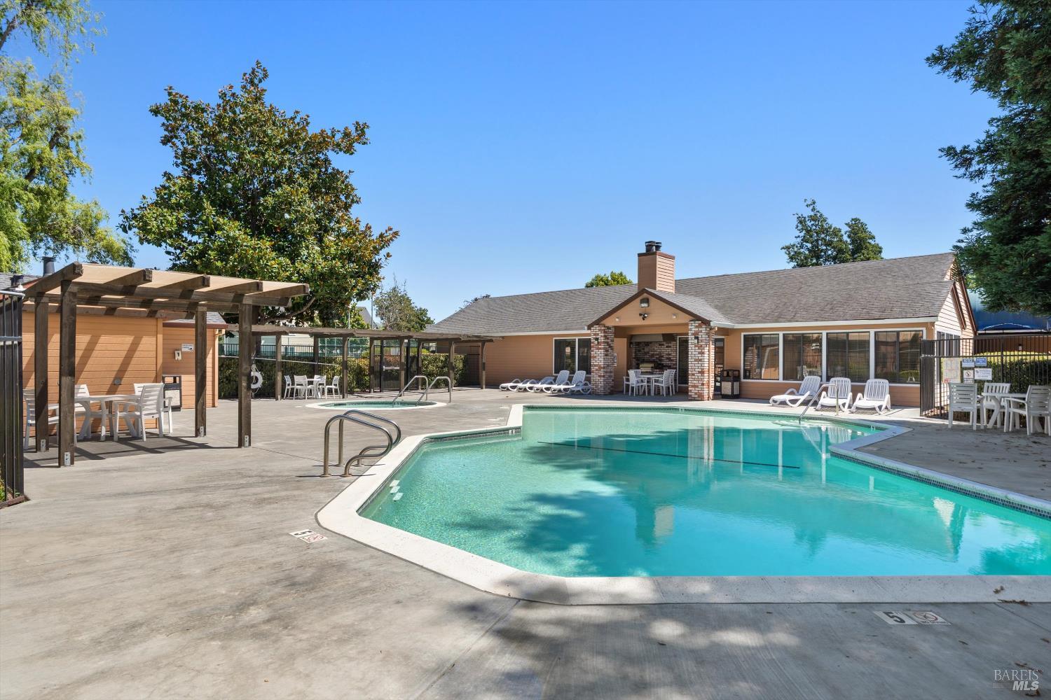 Detail Gallery Image 13 of 17 For 8201 Camino Colegio Unkn #120,  Rohnert Park,  CA 94928 - 2 Beds | 2 Baths