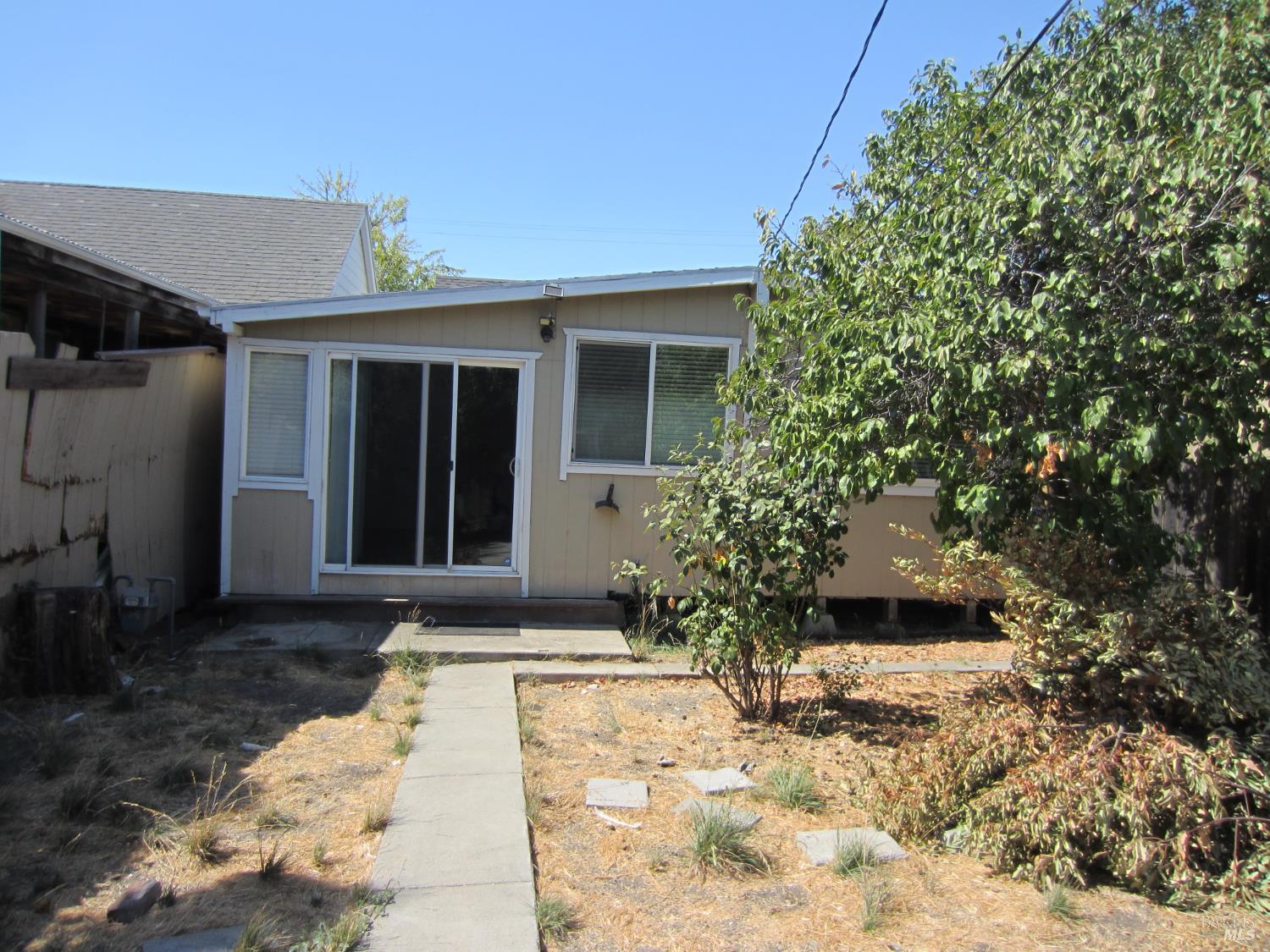 Detail Gallery Image 12 of 15 For 514 Montezuma St, Rio Vista,  CA 94571 - 2 Beds | 2 Baths