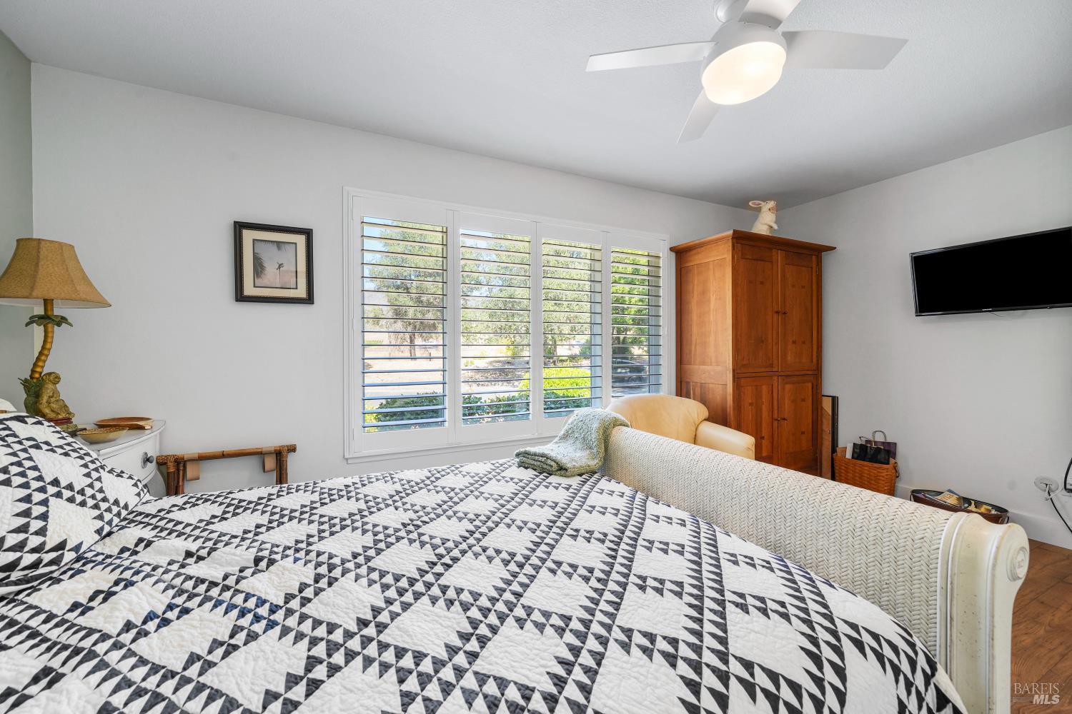 Detail Gallery Image 20 of 44 For 6493 Meadowridge Ct, Santa Rosa,  CA 95409 - 2 Beds | 2 Baths