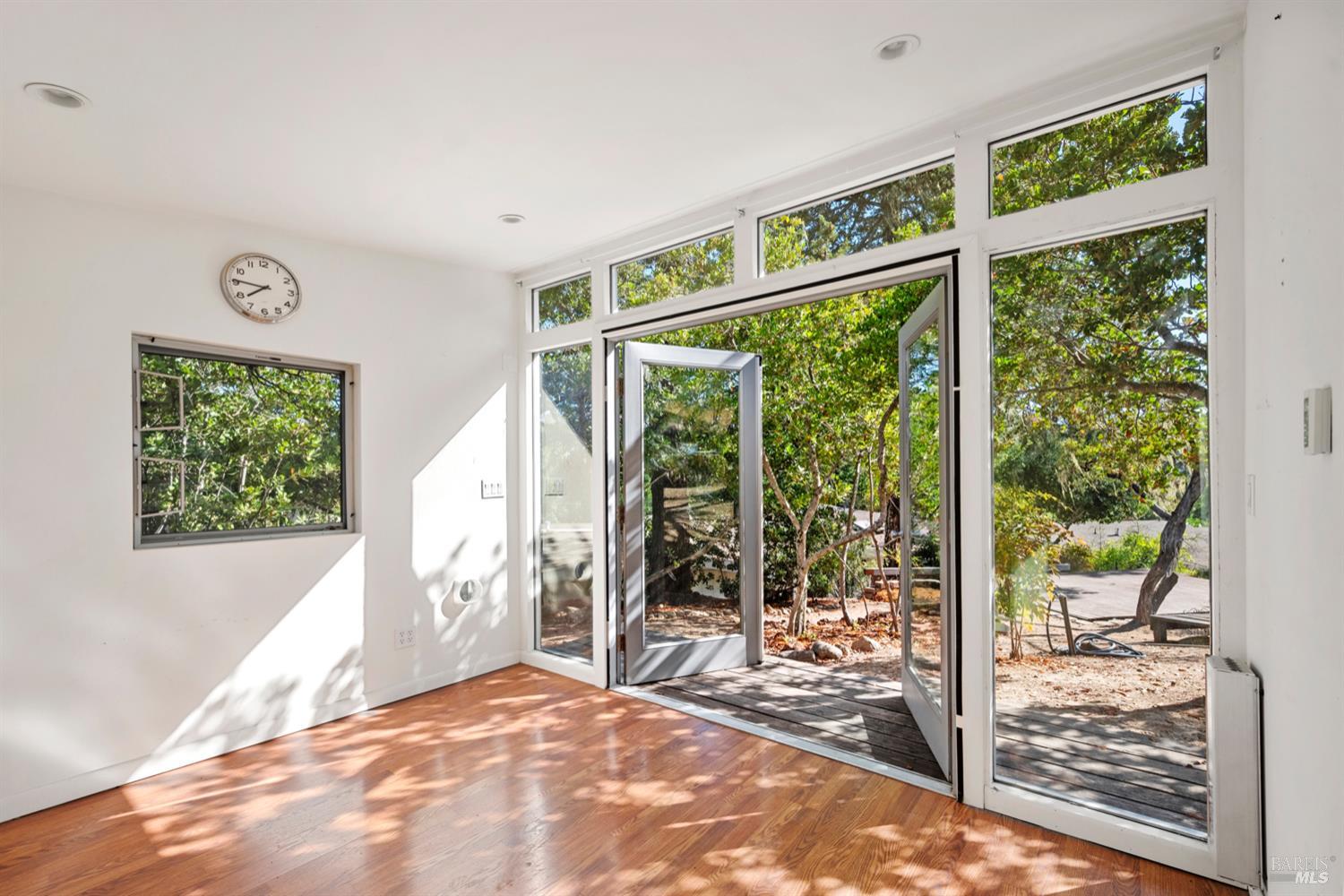Detail Gallery Image 7 of 53 For 304 High St, Calistoga,  CA 94515 - 3 Beds | 2 Baths