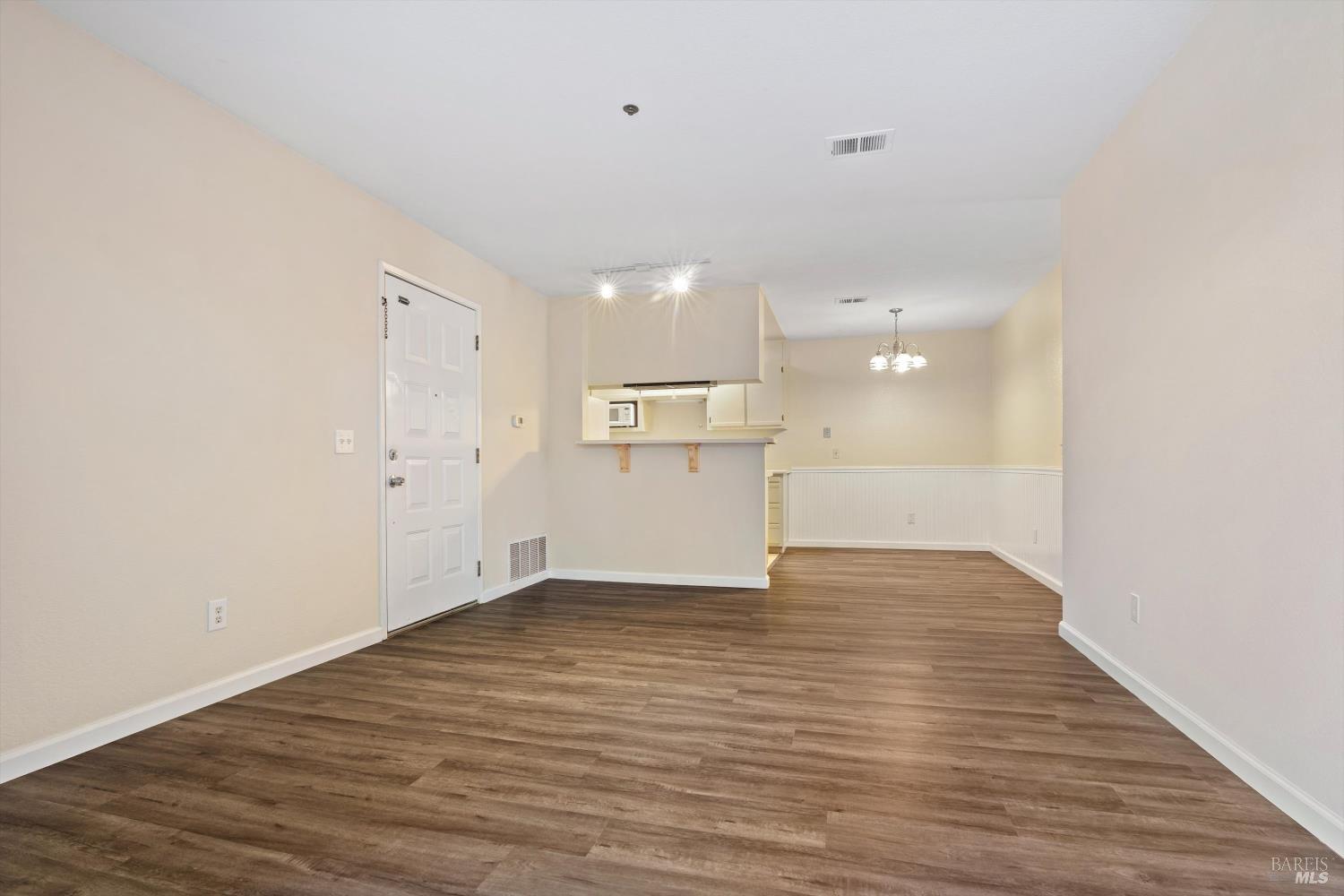 Detail Gallery Image 3 of 17 For 8201 Camino Colegio Unkn #120,  Rohnert Park,  CA 94928 - 2 Beds | 2 Baths