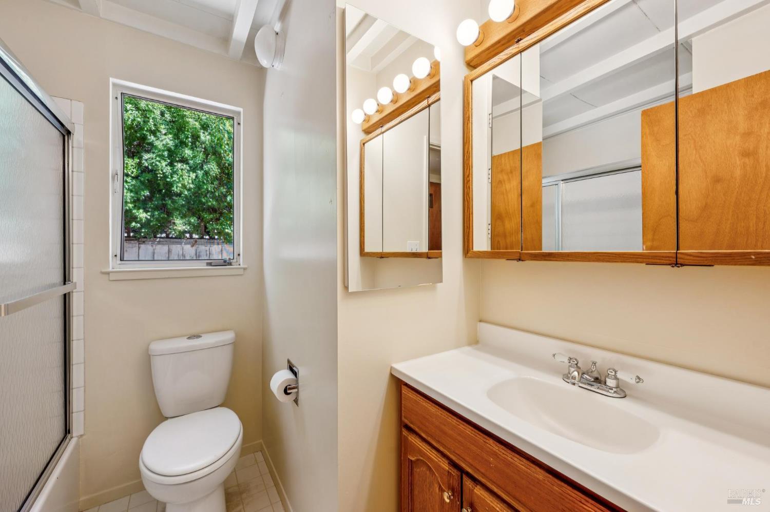 Detail Gallery Image 30 of 55 For 95 Dominga Ave, Fairfax,  CA 94930 - 2 Beds | 1 Baths
