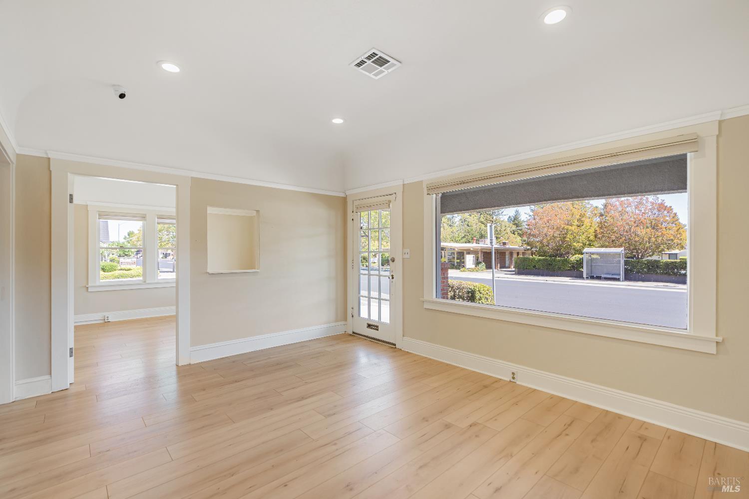 Detail Gallery Image 7 of 64 For 1335 D St, Napa,  CA 94559 - – Beds | – Baths
