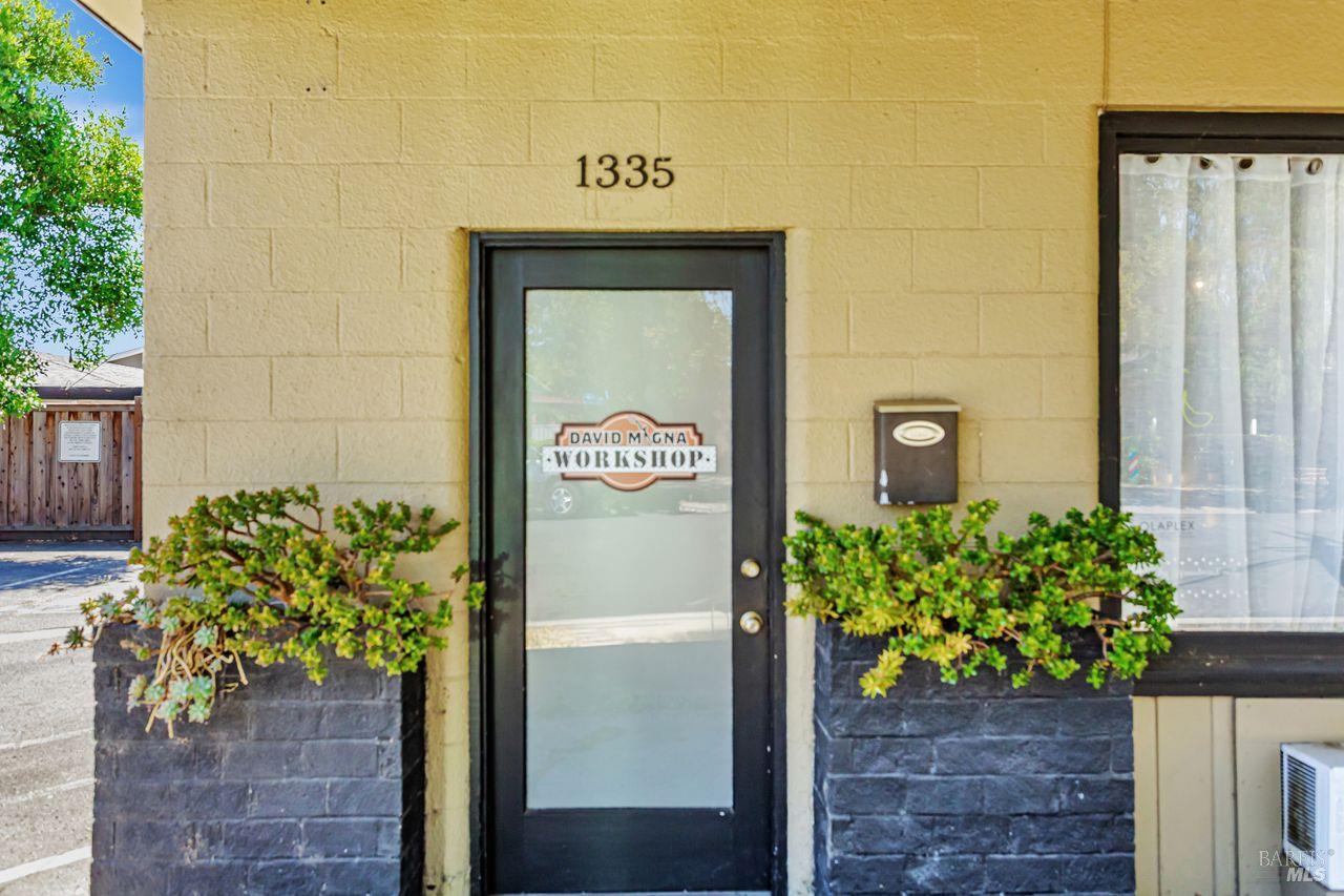Detail Gallery Image 15 of 64 For 1335 D St, Napa,  CA 94559 - – Beds | – Baths