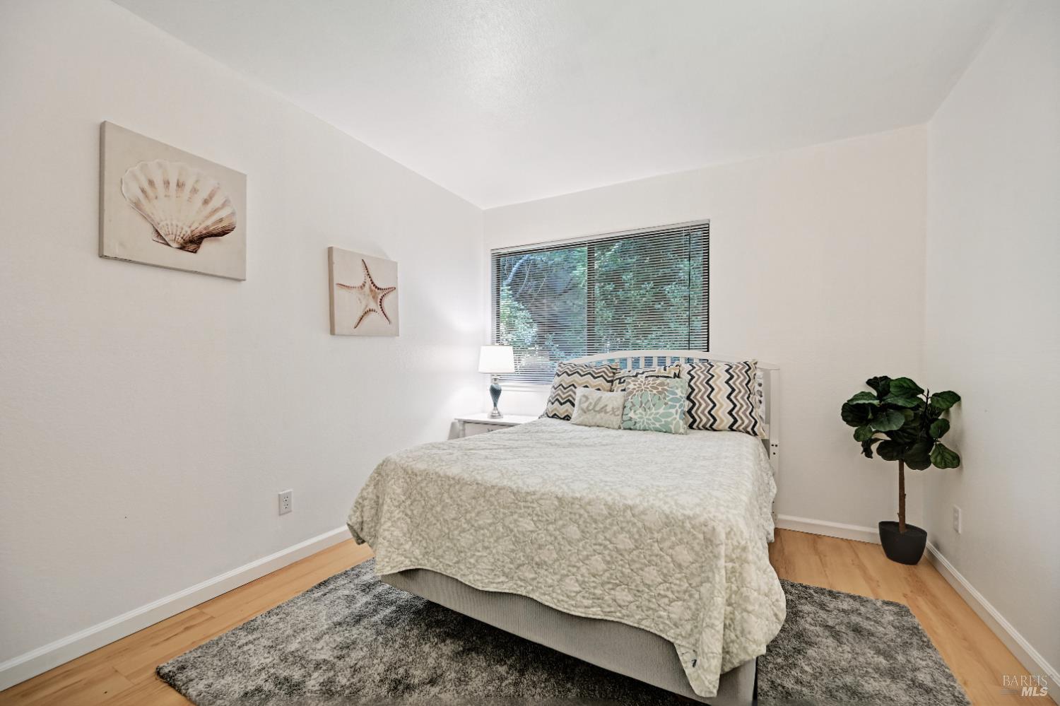 Detail Gallery Image 8 of 38 For 43 Creek Ct, Cotati,  CA 94931 - 2 Beds | 1 Baths