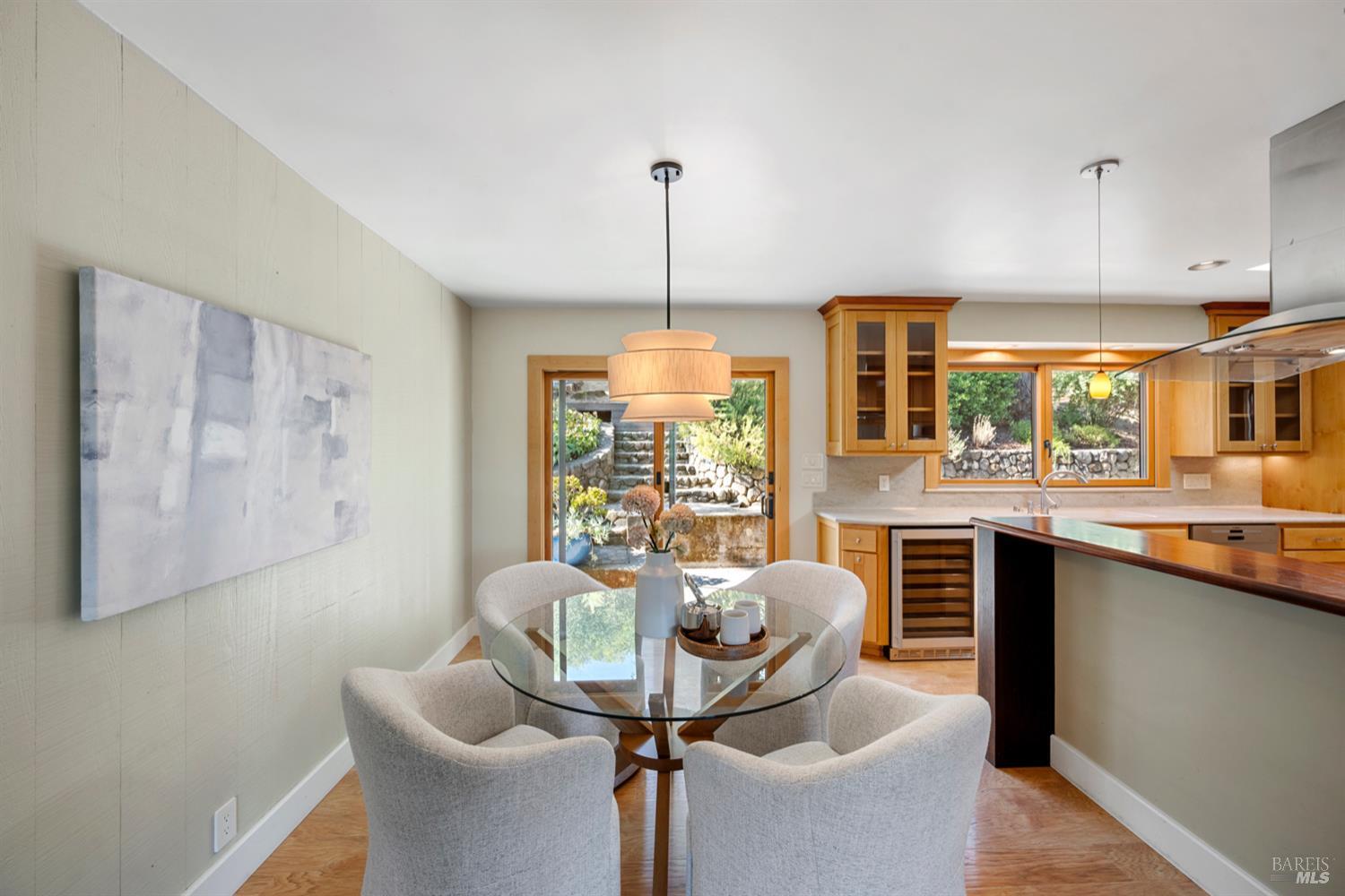 Detail Gallery Image 19 of 53 For 304 High St, Calistoga,  CA 94515 - 3 Beds | 2 Baths