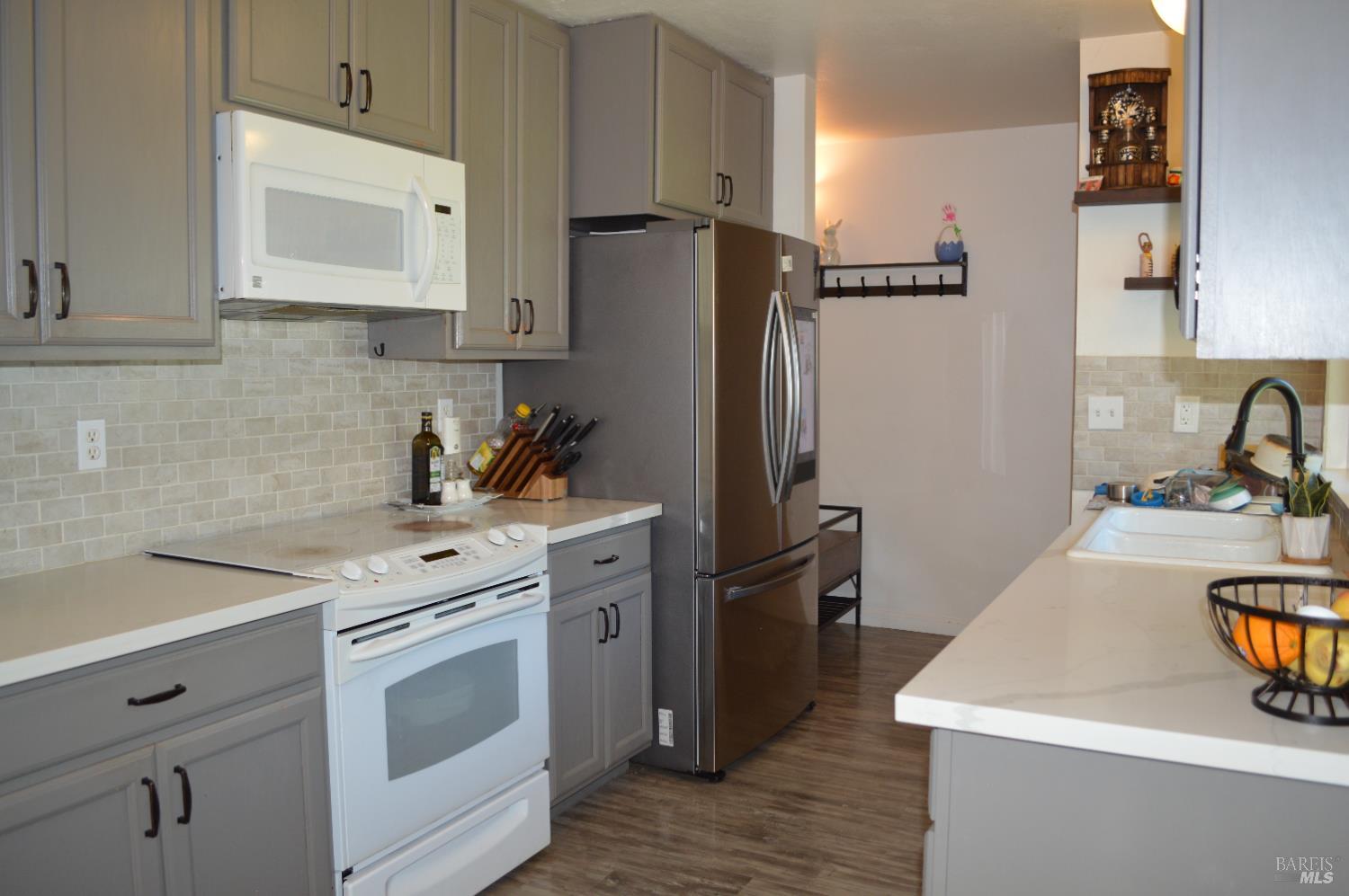 Detail Gallery Image 4 of 32 For 349 Washington Ave, Ukiah,  CA 95482 - 3 Beds | 2 Baths