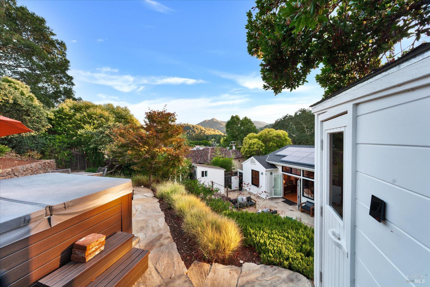 Detail Gallery Image 46 of 55 For 265 Crescent Rd, San Anselmo,  CA 94960 - 3 Beds | 3 Baths