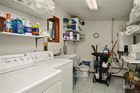 Detail Gallery Image 31 of 39 For 24019 Hilderbrand Dr, Middletown,  CA 95461 - 6 Beds | 5/1 Baths
