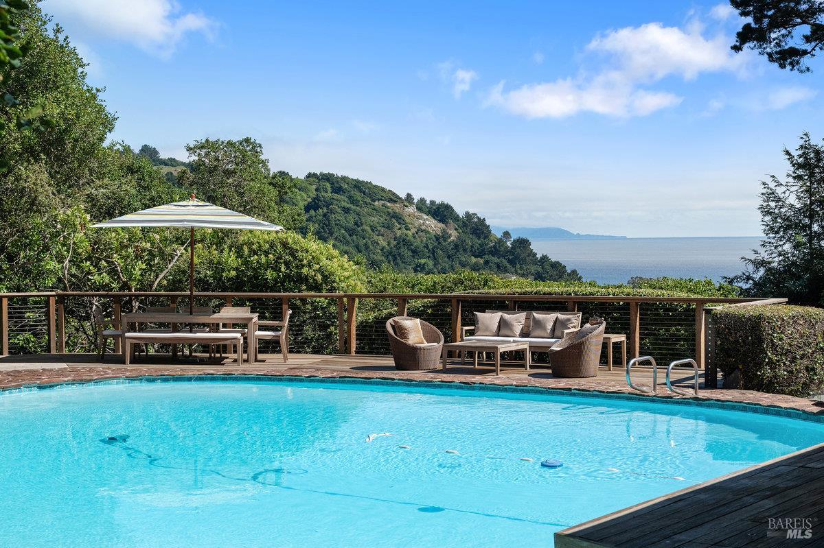 Detail Gallery Image 82 of 99 For 125 Laurel Ave, Stinson Beach,  CA 94970 - 3 Beds | 3 Baths