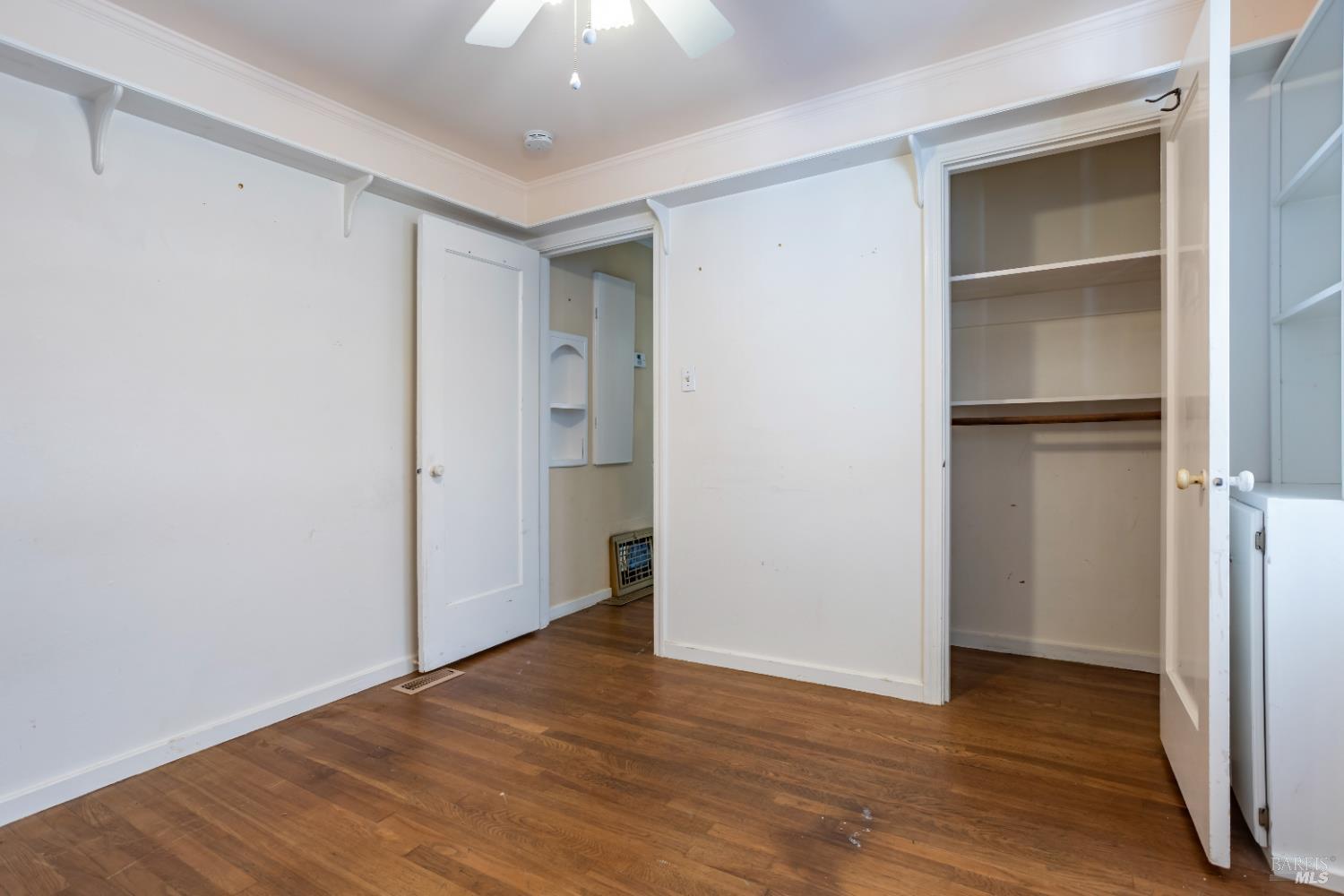 Detail Gallery Image 19 of 32 For 127 Hill Dr, Vallejo,  CA 94590 - 3 Beds | 1 Baths