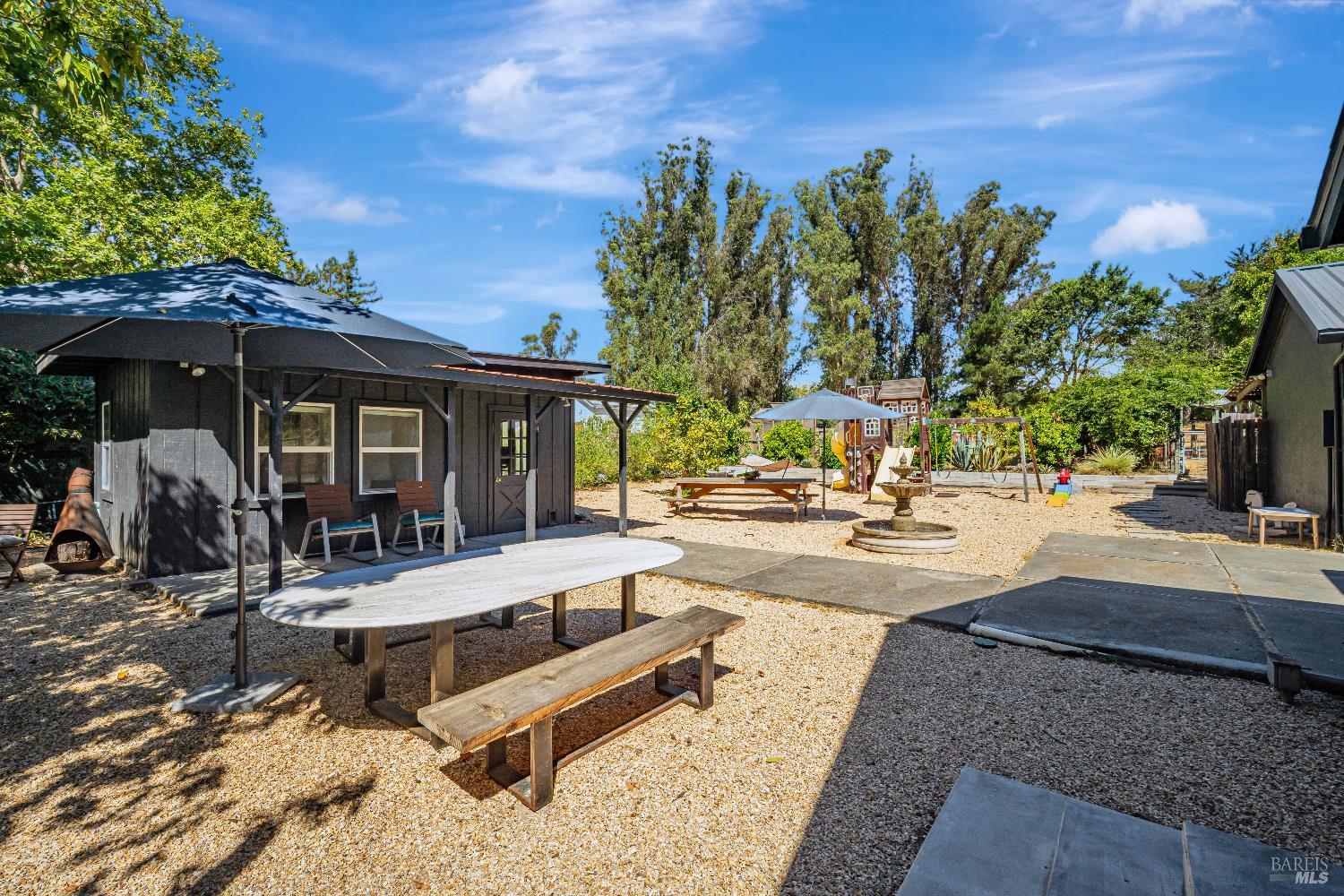 Detail Gallery Image 31 of 34 For 5190 Volkerts Rd, Sebastopol,  CA 95472 - 3 Beds | 2 Baths