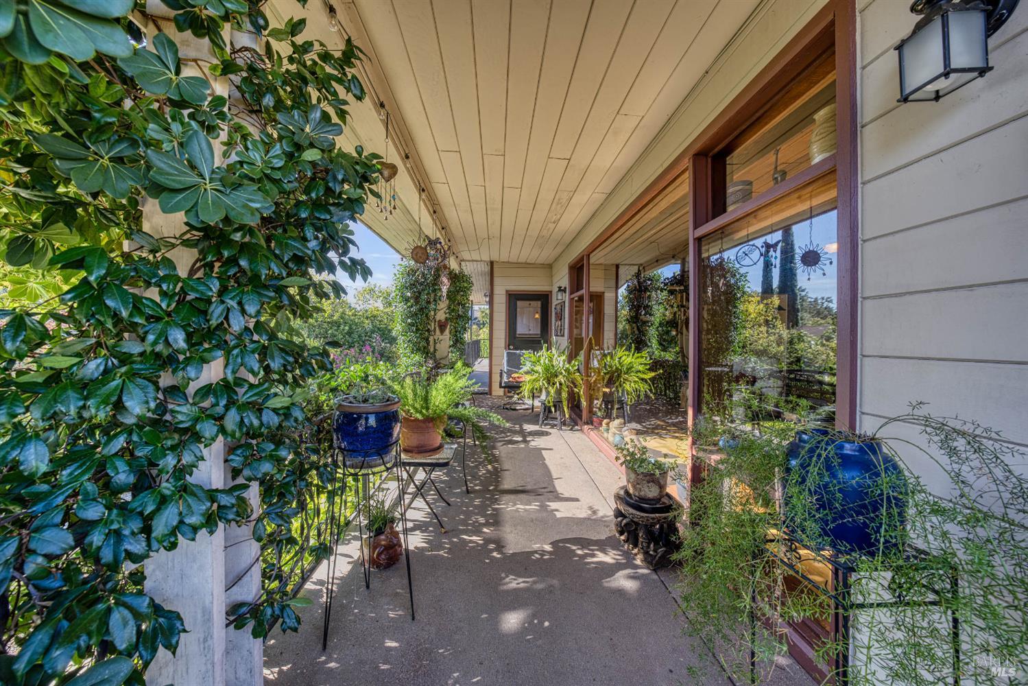 Detail Gallery Image 32 of 76 For 465 Hillcrest Dr, Lakeport,  CA 95453 - 3 Beds | 1/2 Baths