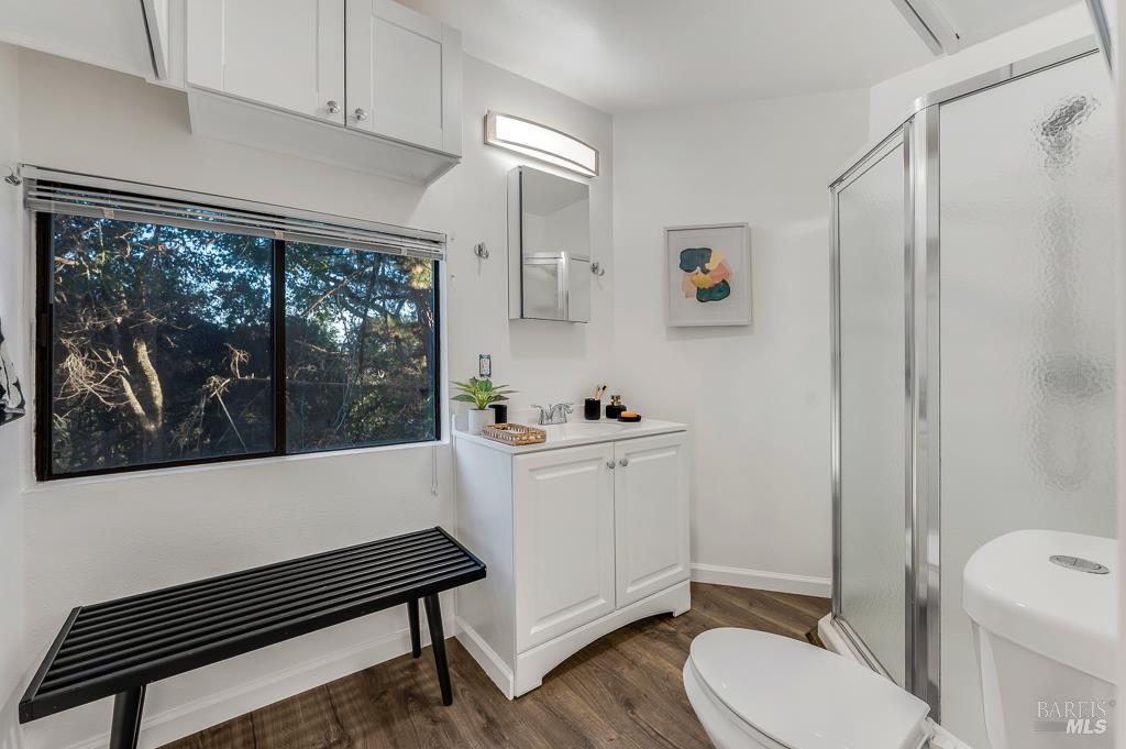 Detail Gallery Image 31 of 46 For 2801 Gravenstein Hwy, Sebastopol,  CA 95472 - 3 Beds | 3 Baths