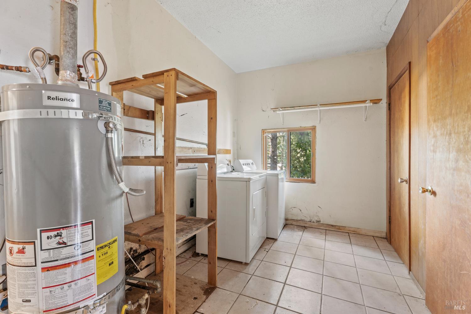 Detail Gallery Image 17 of 18 For 3781 Ridgewood Rd, Willits,  CA 95490 - 4 Beds | 2 Baths