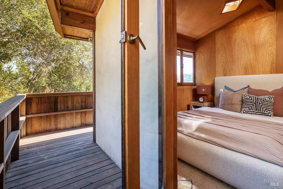 Detail Gallery Image 20 of 52 For 12 Indian Rd, San Rafael,  CA 94903 - 3 Beds | 1 Baths