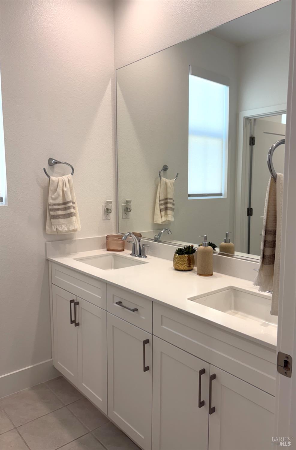 Detail Gallery Image 20 of 25 For 2912 Liscum St, Santa Rosa,  CA 95407 - 3 Beds | 2/1 Baths