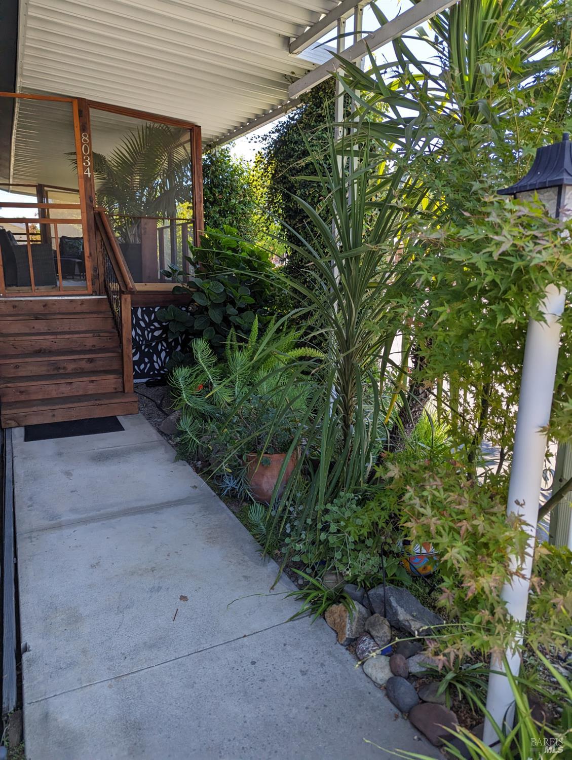 Detail Gallery Image 7 of 21 For 8034 Cliffrose St, Windsor,  CA 95492 - 3 Beds | 2 Baths