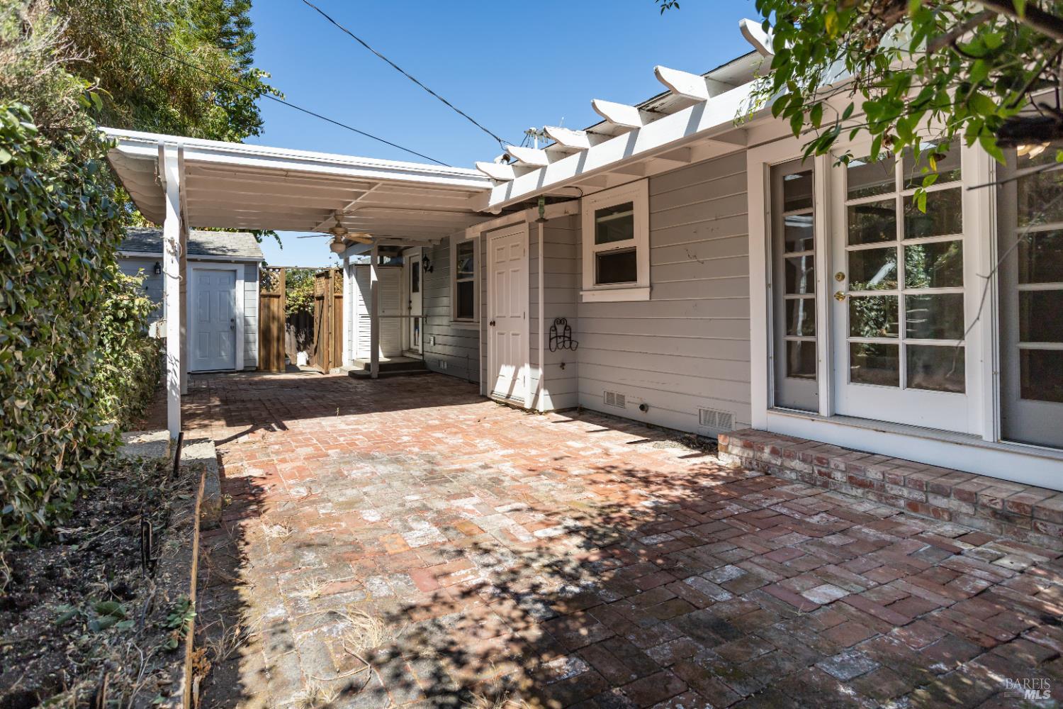 Detail Gallery Image 24 of 32 For 127 Hill Dr, Vallejo,  CA 94590 - 3 Beds | 1 Baths