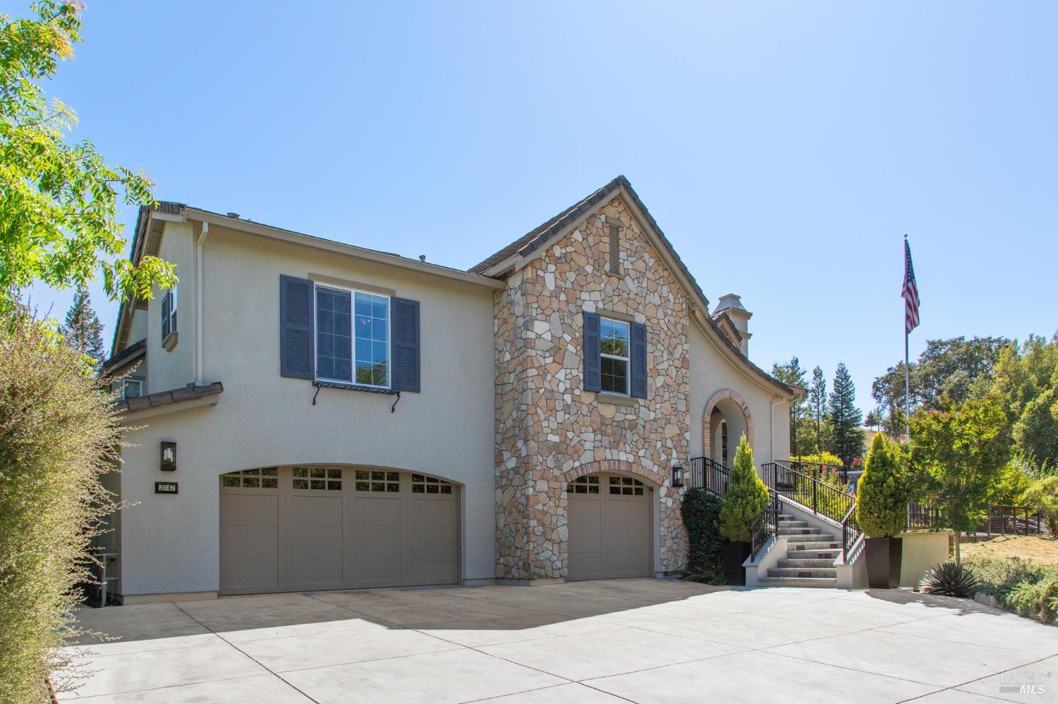 Detail Gallery Image 94 of 96 For 3747 Beartooth Ln, Napa,  CA 94558 - 4 Beds | 3 Baths