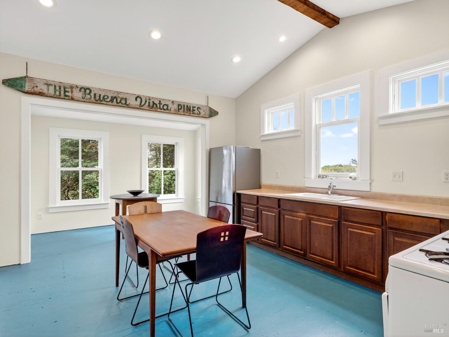 Detail Gallery Image 14 of 31 For 45060 Covelo St, Mendocino,  CA 95460 - 3 Beds | 1 Baths