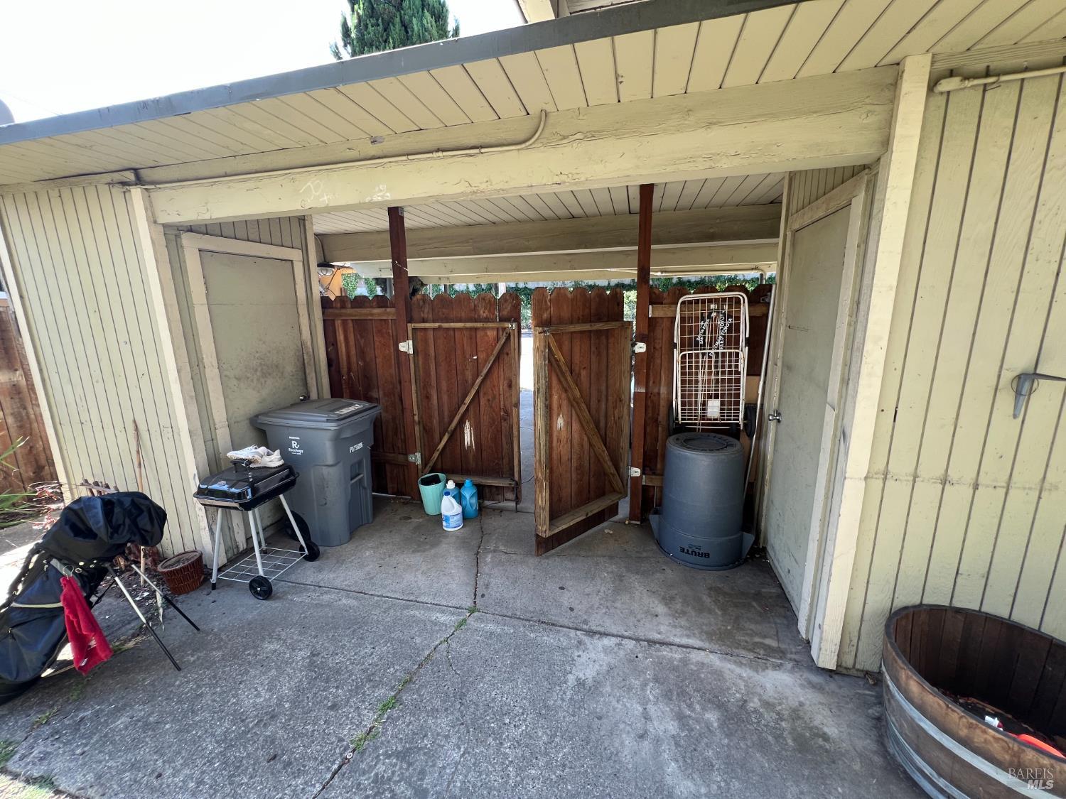 Detail Gallery Image 3 of 23 For 651 Maple Ave,  Santa Rosa,  CA 95404 - – Beds | – Baths