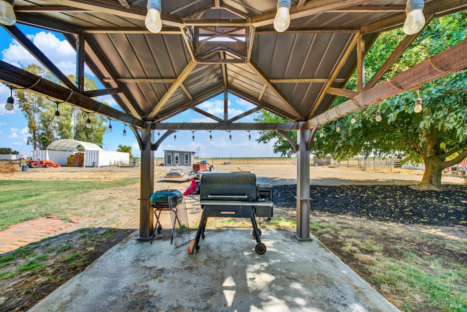 Detail Gallery Image 29 of 46 For 8498 Freedom Ln, Winters,  CA 95694 - 3 Beds | 2 Baths