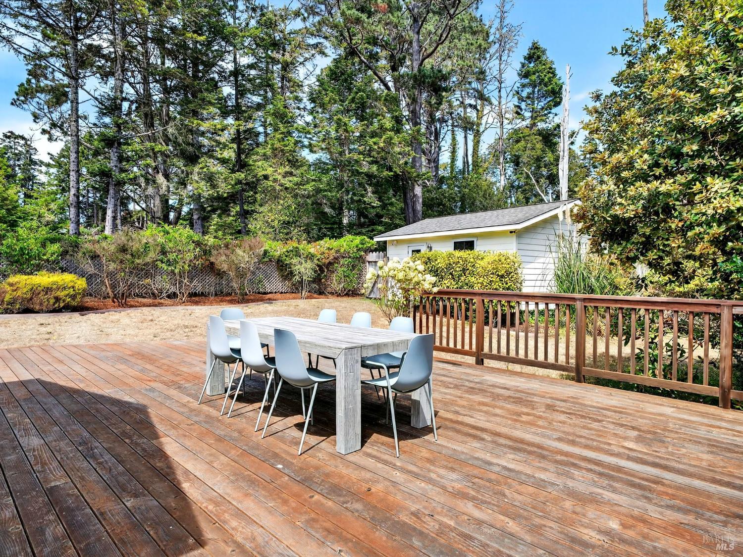 Detail Gallery Image 31 of 41 For 10392 Hills Rd, Mendocino,  CA 95460 - 2 Beds | 1 Baths