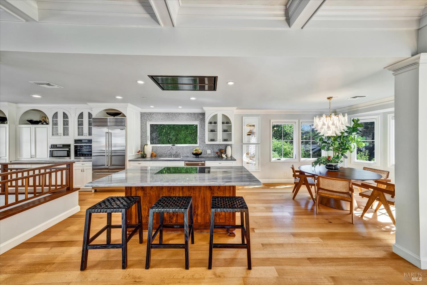 Detail Gallery Image 13 of 55 For 265 Crescent Rd, San Anselmo,  CA 94960 - 3 Beds | 3 Baths
