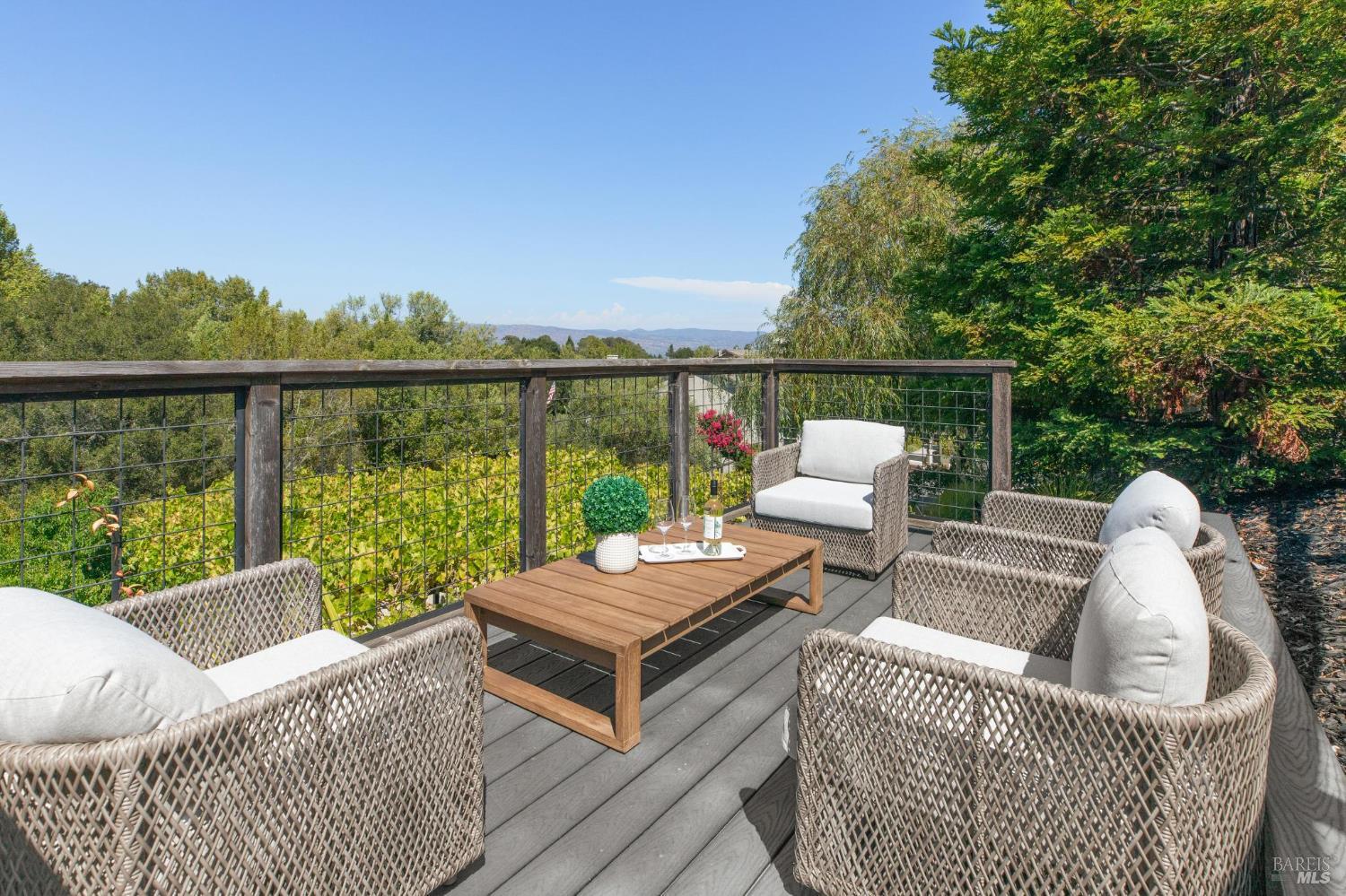 Detail Gallery Image 75 of 96 For 3747 Beartooth Ln, Napa,  CA 94558 - 4 Beds | 3 Baths