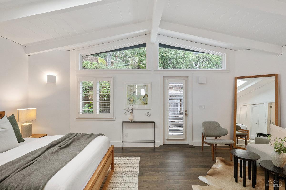 Detail Gallery Image 40 of 99 For 125 Laurel Ave, Stinson Beach,  CA 94970 - 3 Beds | 3 Baths