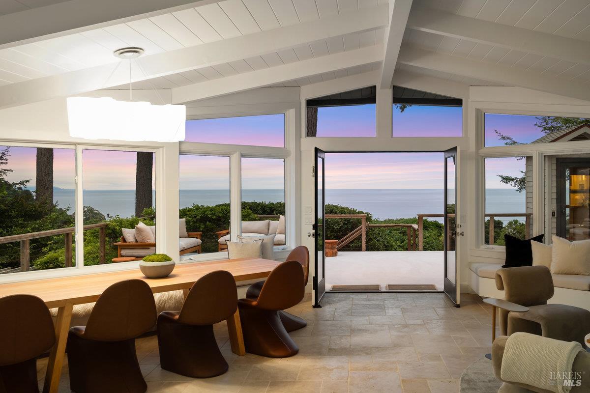 Detail Gallery Image 61 of 99 For 125 Laurel Ave, Stinson Beach,  CA 94970 - 3 Beds | 3 Baths